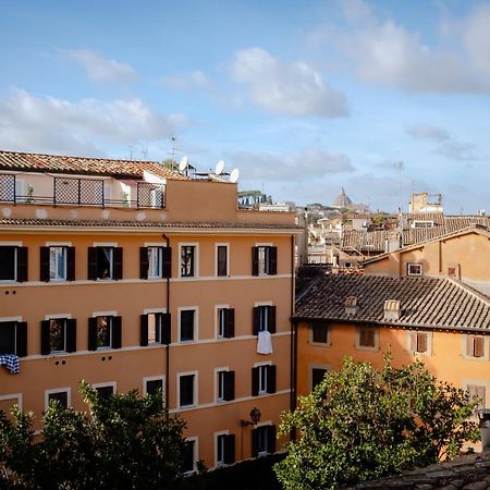 Amazing Penthouse With Terrace And Rooftop In Trastevere ローマ エクステリア 写真