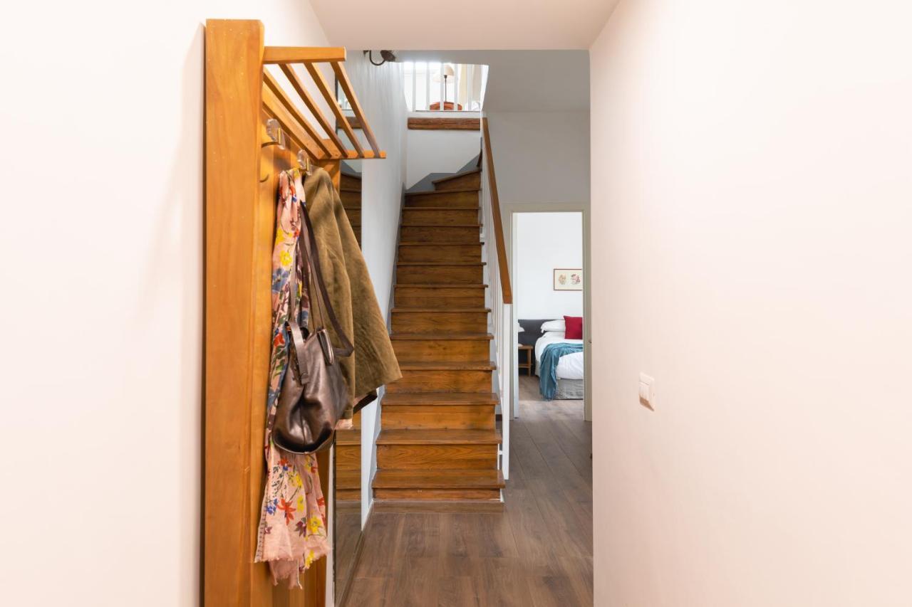 Amazing Penthouse With Terrace And Rooftop In Trastevere ローマ エクステリア 写真