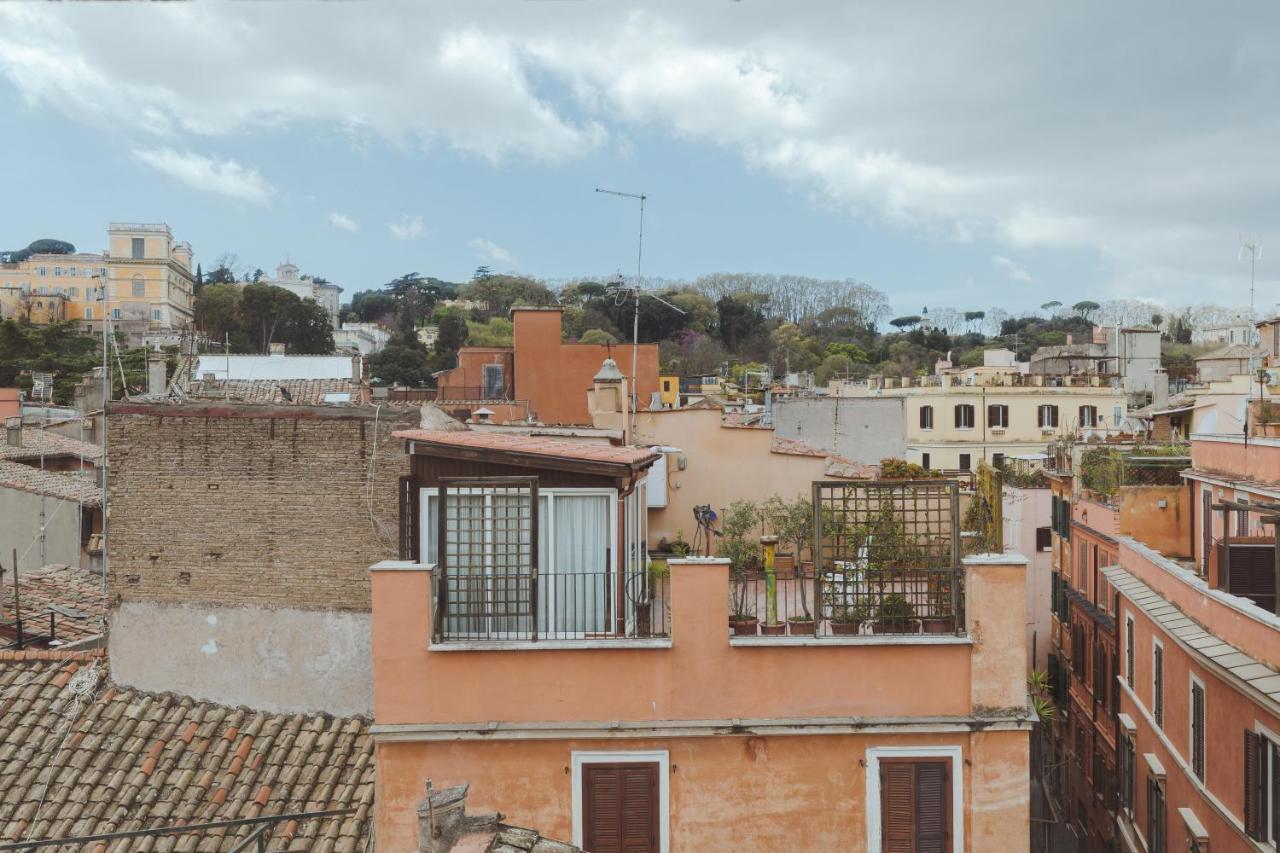 Amazing Penthouse With Terrace And Rooftop In Trastevere ローマ エクステリア 写真