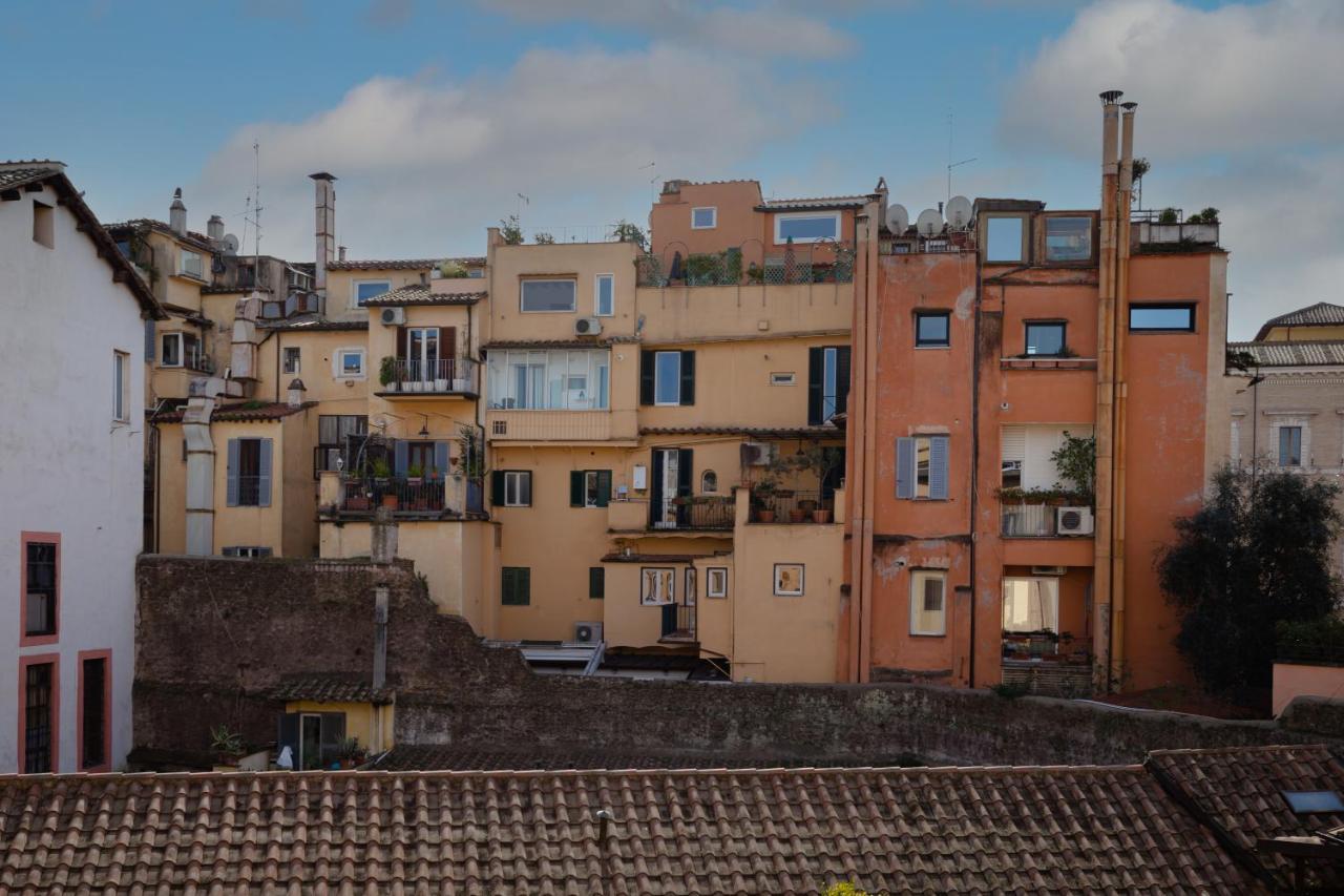Amazing Penthouse With Terrace And Rooftop In Trastevere ローマ エクステリア 写真