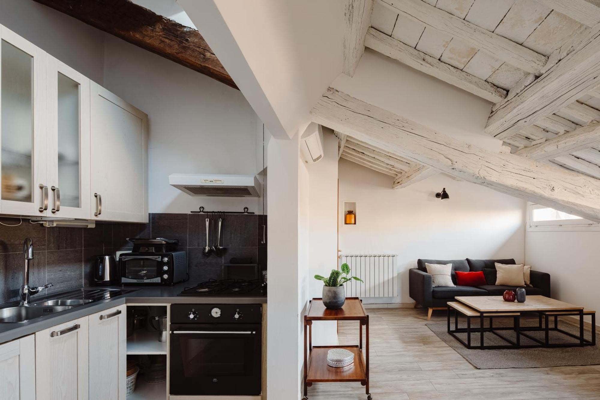 Amazing Penthouse With Terrace And Rooftop In Trastevere ローマ エクステリア 写真